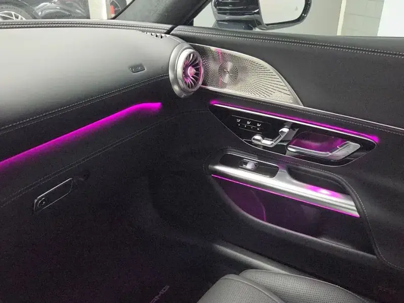 2025 Mercedes-Benz SL-Класс AMG с пробегом 24 км