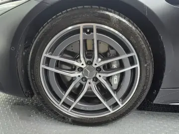 2025 Mercedes-Benz SL-Класс AMG с пробегом 8 425 км