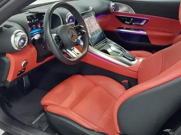 2025 Mercedes-Benz SL-Класс AMG с пробегом 5 259 км