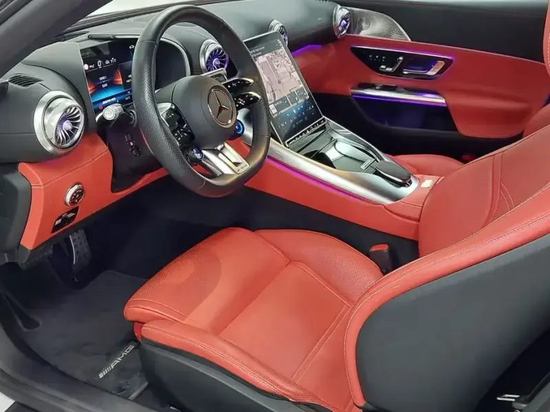 2025 Mercedes-Benz SL-Класс AMG с пробегом 5 259 км