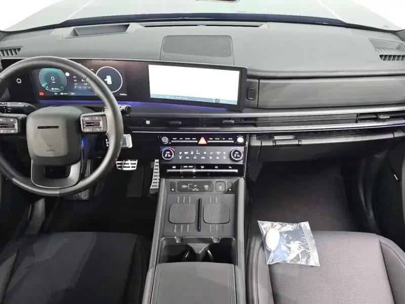 2024 Hyundai Santa Fe с пробегом 12 425 км
