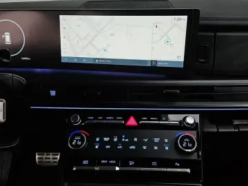 2024 Hyundai Santa Fe с пробегом 12 425 км
