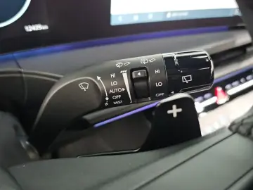 2024 Hyundai Santa Fe с пробегом 12 425 км