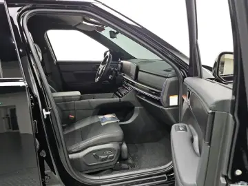 2024 Hyundai Santa Fe с пробегом 12 425 км
