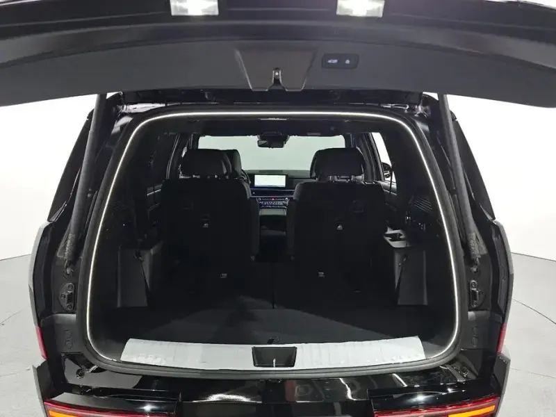 2024 Hyundai Santa Fe с пробегом 12 425 км