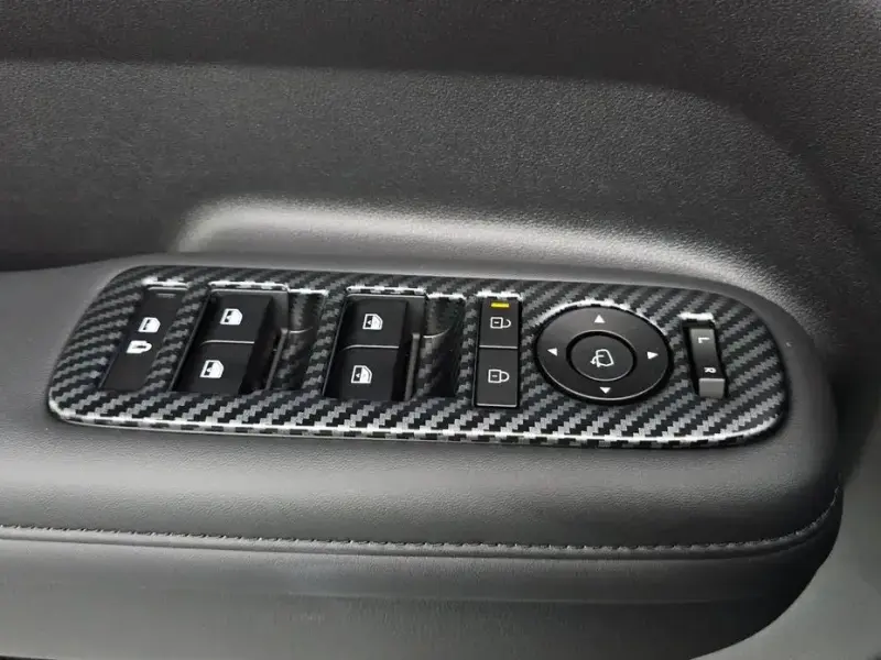 2024 Hyundai Santa Fe с пробегом 12 425 км