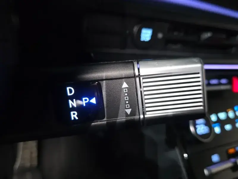 2024 Hyundai Santa Fe с пробегом 16 409 км