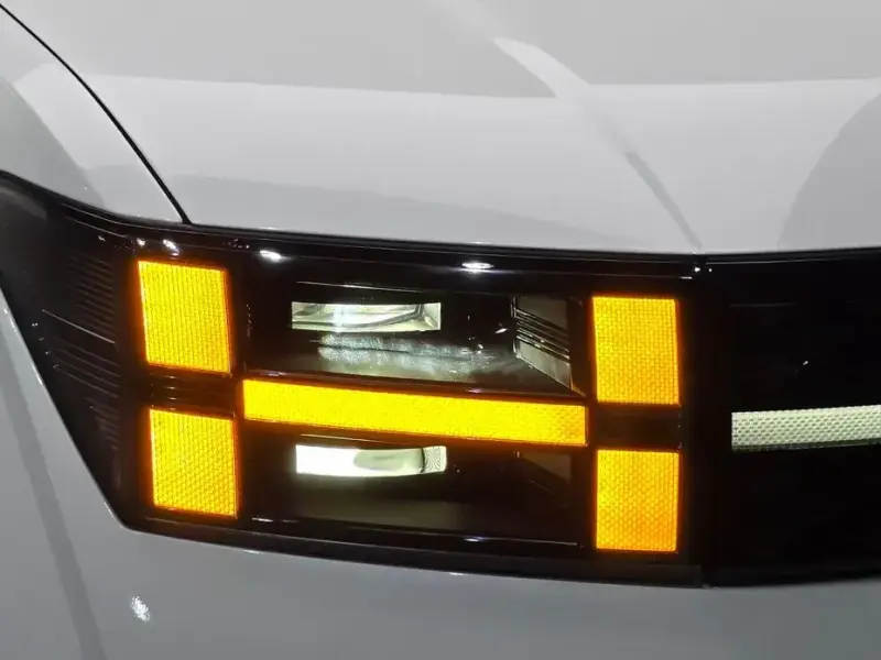 2024 Hyundai Santa Fe с пробегом 16 409 км