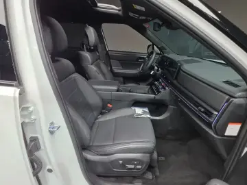 2024 Hyundai Santa Fe с пробегом 16 409 км