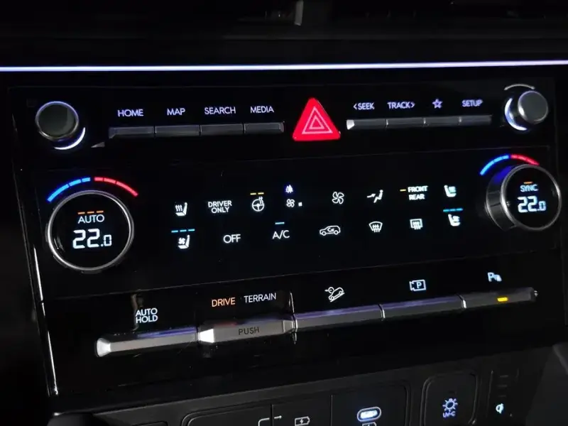 2024 Hyundai Santa Fe с пробегом 16 409 км