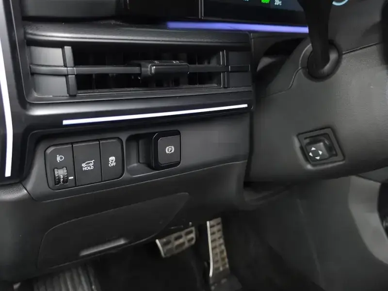 2024 Hyundai Santa Fe с пробегом 16 409 км