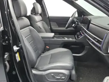 2025 Hyundai Santa Fe с пробегом 15 770 км