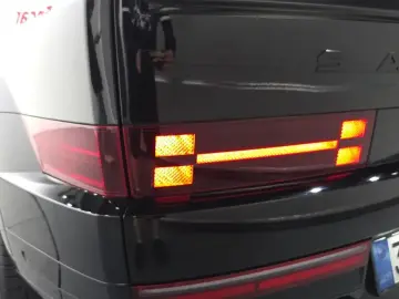 2025 Hyundai Santa Fe с пробегом 15 770 км