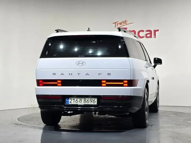 2023 Hyundai Santa Fe с пробегом 51 944 км
