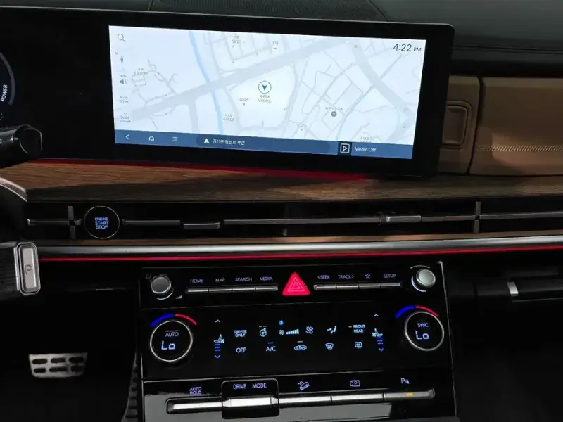 2023 Hyundai Santa Fe с пробегом 51 944 км