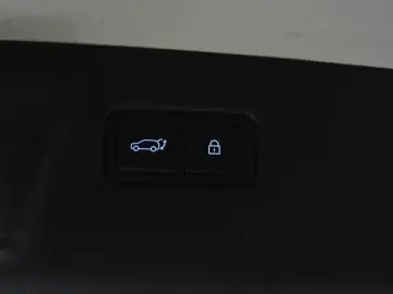 2023 Hyundai Santa Fe с пробегом 51 944 км