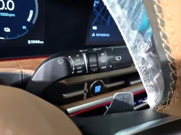 2023 Hyundai Santa Fe с пробегом 51 944 км