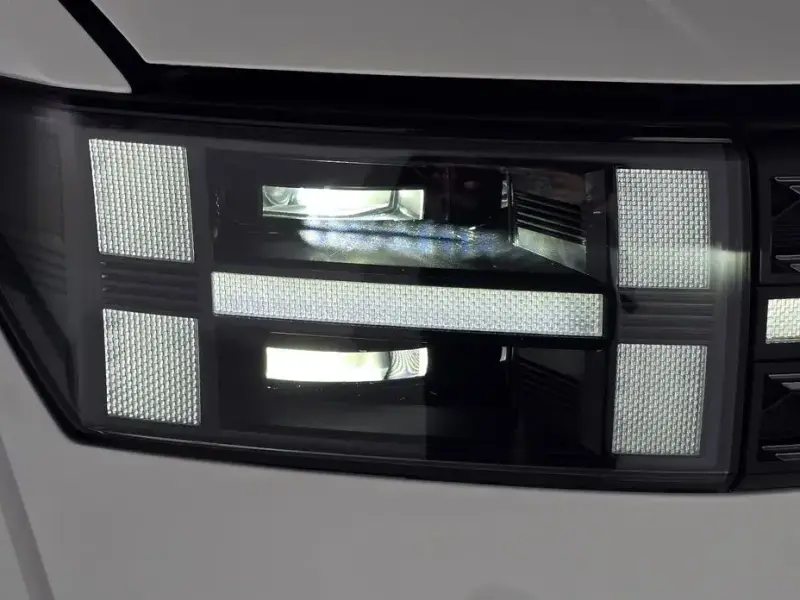 2023 Hyundai Santa Fe с пробегом 51 944 км