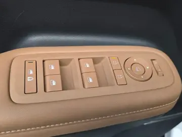 2023 Hyundai Santa Fe с пробегом 51 944 км