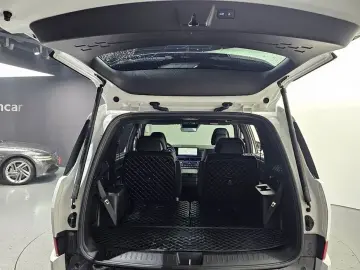 2024 Hyundai Santa Fe с пробегом 30 899 км