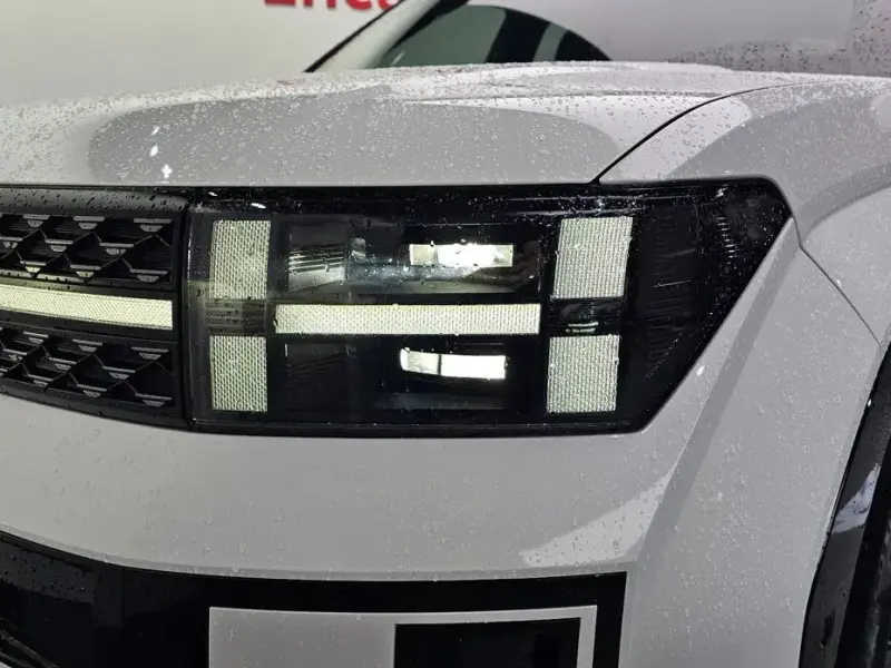 2024 Hyundai Santa Fe с пробегом 30 899 км