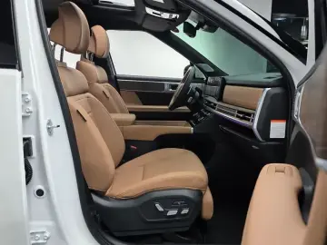 2026 Hyundai Santa Fe с пробегом 7 573 км