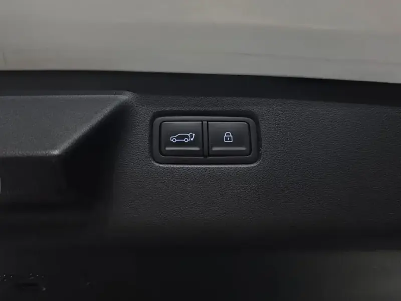 2026 Hyundai Santa Fe с пробегом 7 573 км
