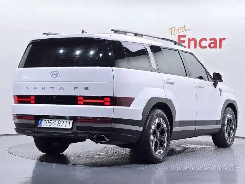 2024 Hyundai Santa Fe с пробегом 30 277 км