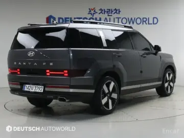 2023 Hyundai Santa Fe с пробегом 9 765 км