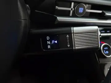 2024 Hyundai Santa Fe с пробегом 30 277 км
