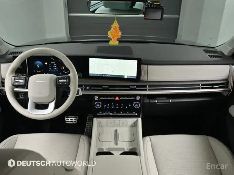 2023 Hyundai Santa Fe с пробегом 9 765 км