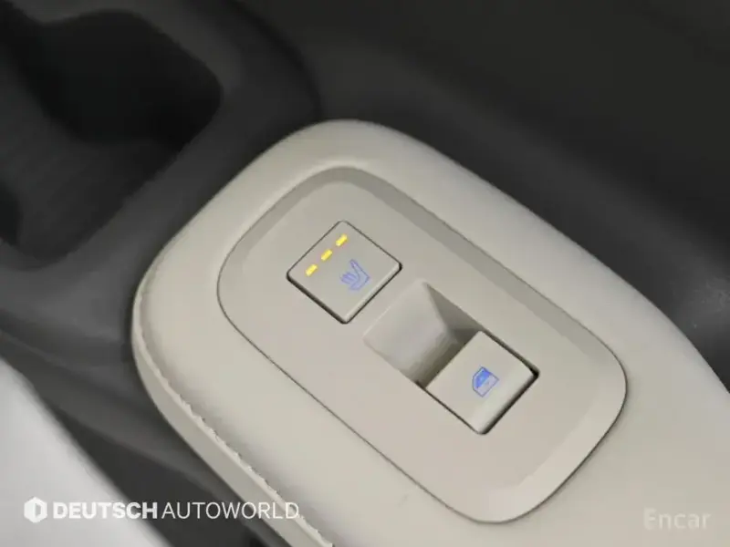 2023 Hyundai Santa Fe с пробегом 9 765 км