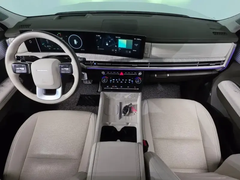 2023 Hyundai Santa Fe с пробегом 25 113 км
