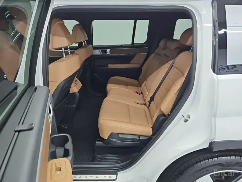 2023 Hyundai Santa Fe с пробегом 30 505 км