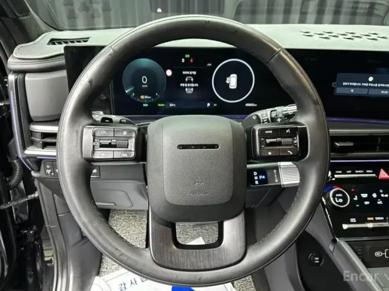 2023 Hyundai Santa Fe с пробегом 45 835 км