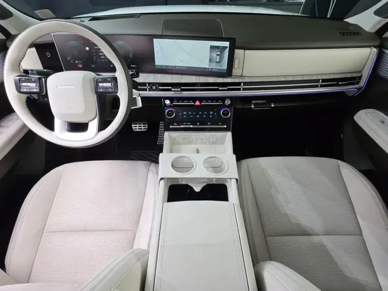 2024 Hyundai Santa Fe с пробегом 39 007 км