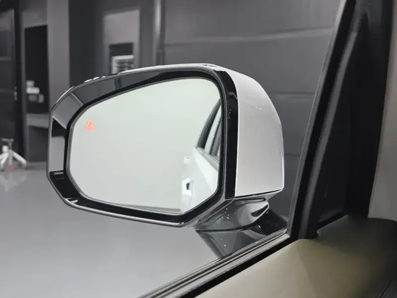 2024 Hyundai Santa Fe с пробегом 39 007 км
