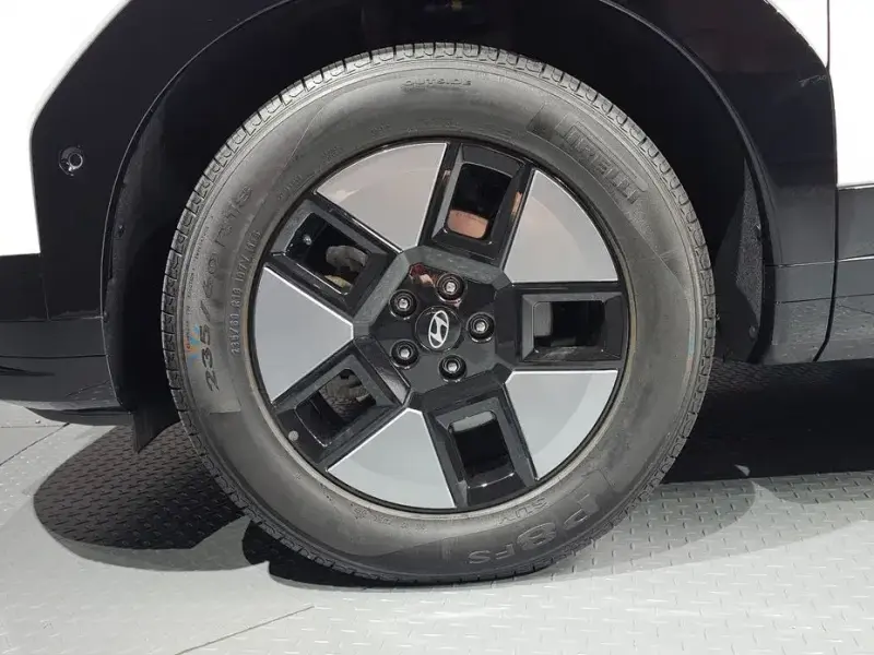 2023 Hyundai Santa Fe с пробегом 59 932 км