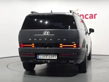 2025 Hyundai Santa Fe с пробегом 56 712 км