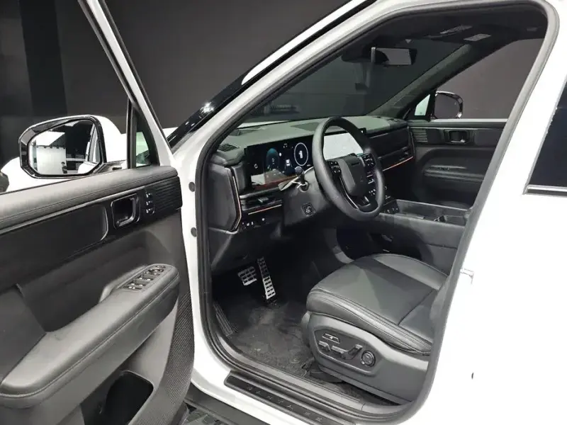 2023 Hyundai Santa Fe с пробегом 59 932 км