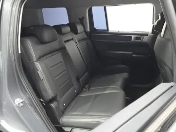 2025 Hyundai Santa Fe с пробегом 56 712 км