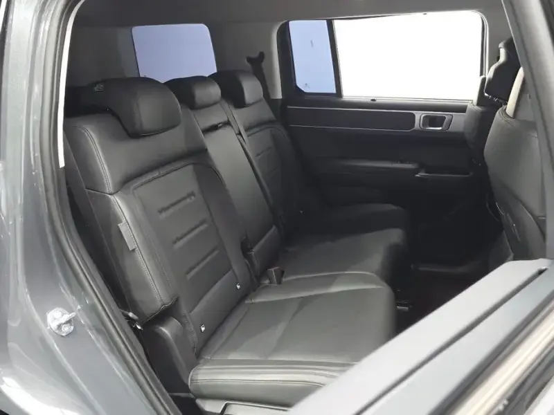 2025 Hyundai Santa Fe с пробегом 56 712 км