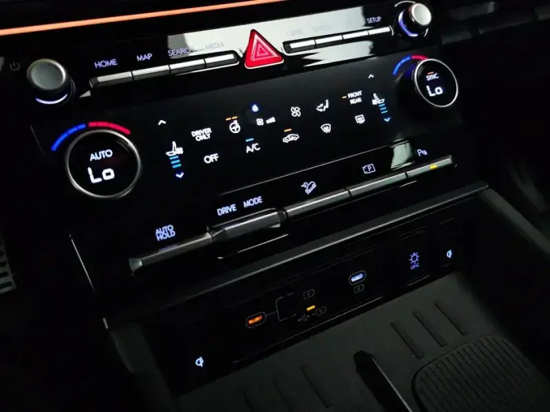 2023 Hyundai Santa Fe с пробегом 59 932 км