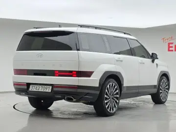 2024 Hyundai Santa Fe с пробегом 19 600 км