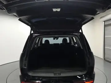 2025 Hyundai Santa Fe с пробегом 56 712 км