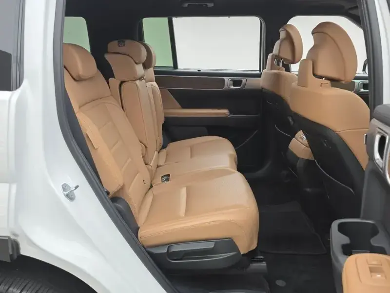 2024 Hyundai Santa Fe с пробегом 19 600 км