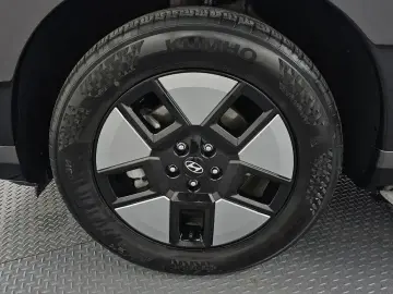 2024 Hyundai Santa Fe с пробегом 40 720 км