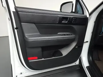 2024 Hyundai Santa Fe с пробегом 17 200 км