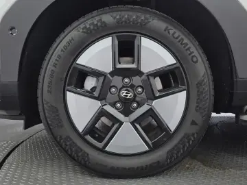 2024 Hyundai Santa Fe с пробегом 21 562 км