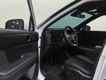 2024 Hyundai Santa Fe с пробегом 21 562 км